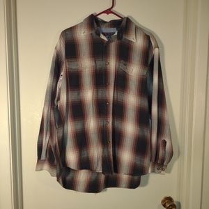 Men's "Roper" long sleeve button up, size L, 100% cotton